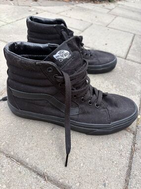 Black vans high top shoes black on black size 9 women’s unisex